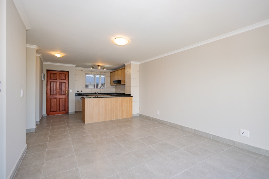 To Let 2 Bedroom Property for Rent in Okennedyville Western Cape